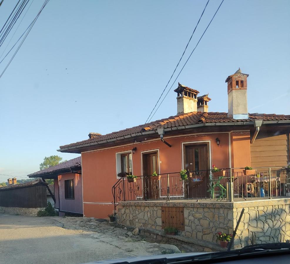 Тороманова Къща Koprivshtitsa Exterior foto